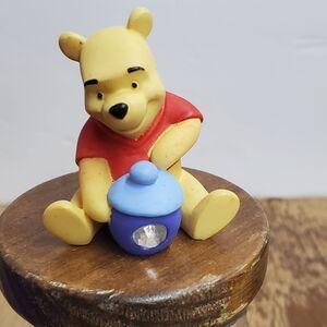 Disney Enesco Pooh & Friends April Birthstone Diamond Figurine Honey Pot Gems